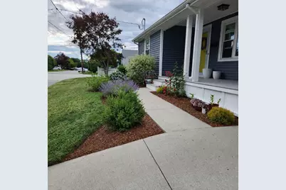 210 Robinson Street, East Providence, RI 02914 - Photo 29