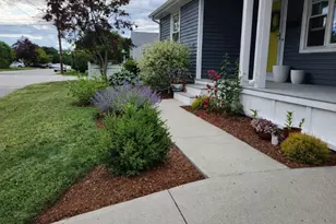 210 Robinson St, East Providence, RI 02914 - Photo 29