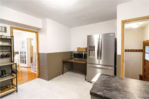 821 Post Rd, Warwick, RI 02888 - Photo 13