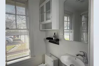 821 Post Road, Warwick, RI 02888 - Photo 11