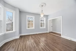 40 Youngs Ave, West Warwick, RI 02893 - Photo 17