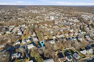 40 Youngs Ave, West Warwick, RI 02893 - Photo 27