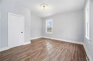 40 Youngs Ave, West Warwick, RI 02893 - Photo 11