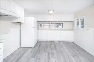 4 Ln 3 Ln, Coventry, RI 02816 - Photo 7