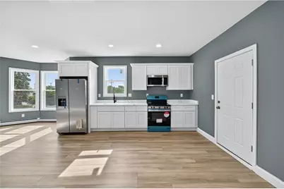 14 Duncan Avenue, Providence, RI 02906 - Photo 9