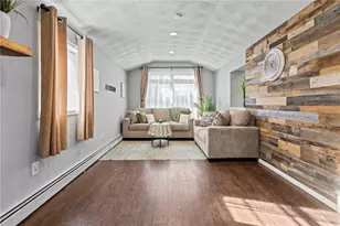 273 Main St, Cranston, RI 02823 - Photo 9