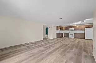 78 St Joseph St, Woonsocket, RI 02895 - Photo 11