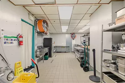 140 Broadway, Newport, RI 02840 - Photo 29