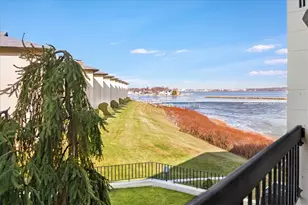 400 Narragansett Pkwy, Warwick, RI 02888 - Photo 15