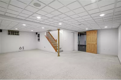 4 Philips Street, Middletown, RI 02842 - Photo 29