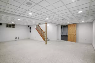 4 Philips St, Middletown, RI 02842 - Photo 29