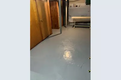 31 Elmcrest Avenue, Providence, RI 02908 - Photo 45