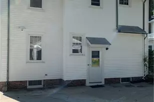 31 Elmcrest Ave, Providence, RI 02908 - Photo 5