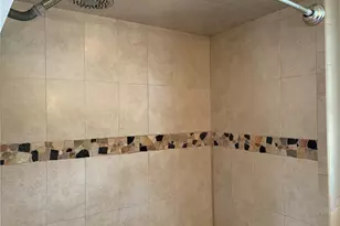 31 Elmcrest Ave, Providence, RI 02908 - Photo 35