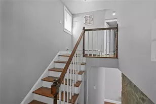 181 Highland Ave, Warwick, RI 02886 - Photo 13