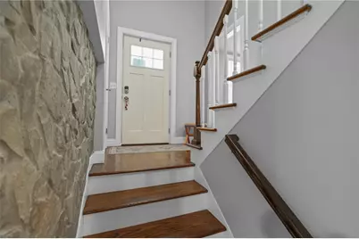 181 Highland Avenue, Warwick, RI 02886 - Photo 11