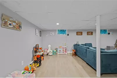 181 Highland Avenue, Warwick, RI 02886 - Photo 35