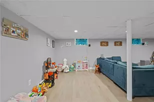 181 Highland Ave, Warwick, RI 02886 - Photo 35