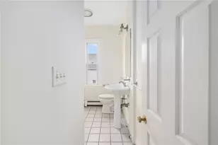 70 Rosedale St, Providence, RI 02909 - Photo 29