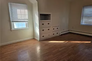 157 George Arden Ave, Warwick, RI 02886 - Photo 5