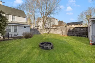 206 Riverside Ave, Warwick, RI 02889 - Photo 37