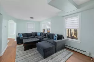 206 Riverside Ave, Warwick, RI 02889 - Photo 9