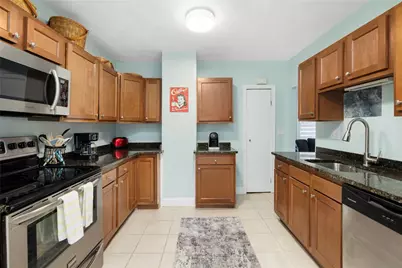 206 Riverside Avenue, Warwick, RI 02889 - Photo 15