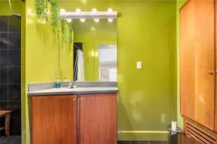 4 Pallas St, Providence, RI 02903 - Photo 33