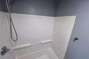 175 Child St, Warren, RI 02885 - Photo 5