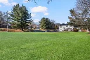 1 Roblyn Dr, Johnston, RI 02919 - Photo 37