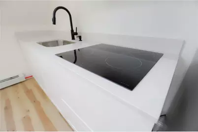 686 Broadway #3F, Pawtucket, RI 02860 - Photo 5