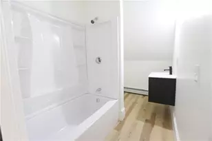 686 Broadway, Pawtucket, RI 02860 - Photo 9