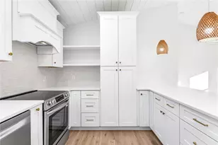 14 Tarpon Ln, Charlestown, RI 02813 - Photo 3