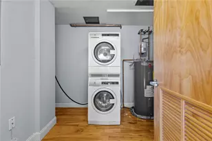 75 Eagle St, Providence, RI 02909 - Photo 21