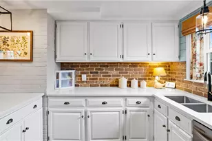 15 Shadbush Rd, Warwick, RI 02888 - Photo 5