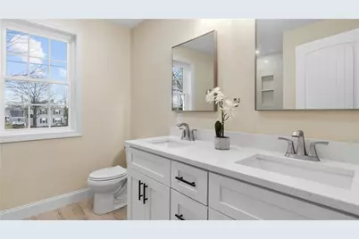 102 Ames Street, Pawtucket, RI 02861 - Photo 11