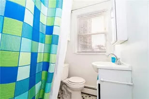 15 Judith St, Providence, RI 02909 - Photo 9