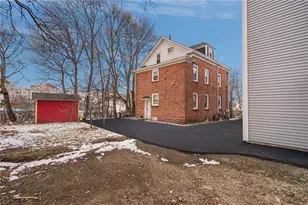 15 Judith St, Providence, RI 02909 - Photo 3