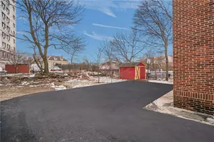 15 Judith St, Providence, RI 02909 - Photo 37