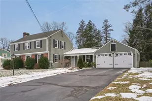 83 Merry Mount Dr, Warwick, RI 02888 - Photo 3