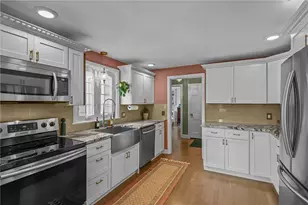 83 Merry Mount Dr, Warwick, RI 02888 - Photo 5