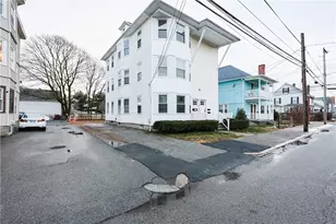 107 Hughes Ave, Pawtucket, RI 02861 - Photo 31