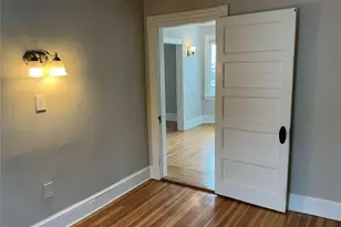 12 Caswell Ave, Newport, RI 02840 - Photo 5