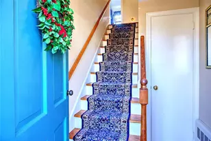 17 Briarwood Dr, Barrington, RI 02806 - Photo 3