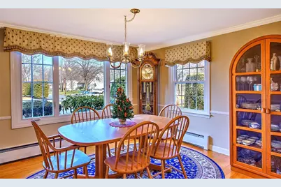 17 Briarwood Drive, Barrington, RI 02806 - Photo 9