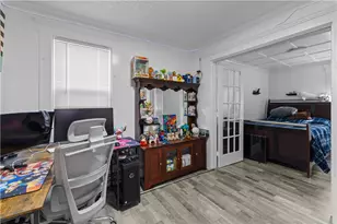 25 Eddy St, West Warwick, RI 02893 - Photo 7