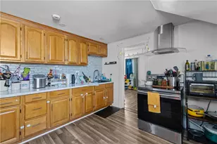 25 Eddy St, West Warwick, RI 02893 - Photo 31