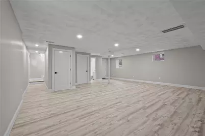 183 Congress Avenue, Providence, RI 02907 - Photo 21
