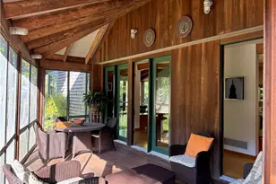 192 Racquet Rd, Jamestown, RI 02835 - Photo 5