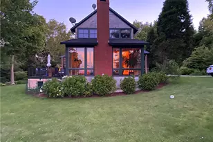 192 Racquet Rd, Jamestown, RI 02835 - Photo 1